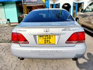 Toyota Crown 2005 Silver