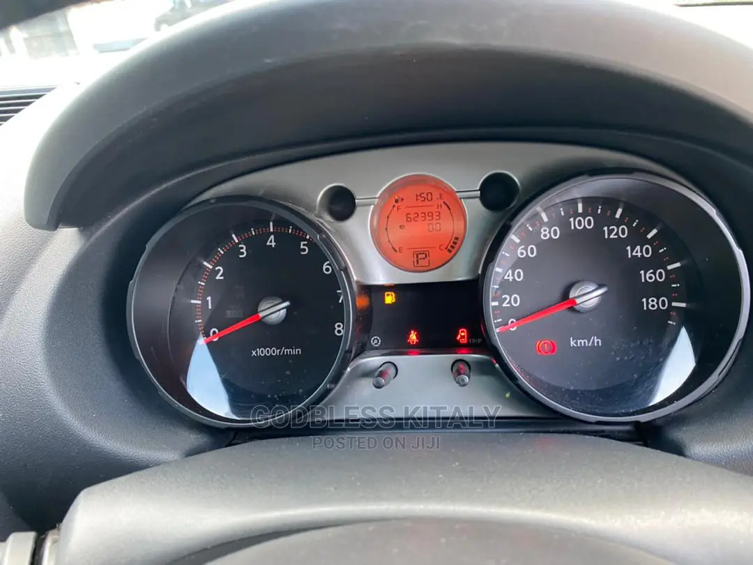 Nissan Dualis 2008 Gray