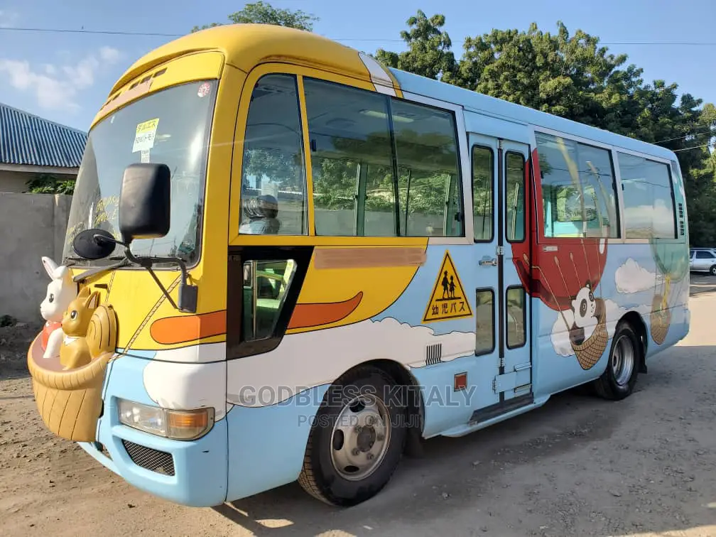 Nissan Civilian 2009
