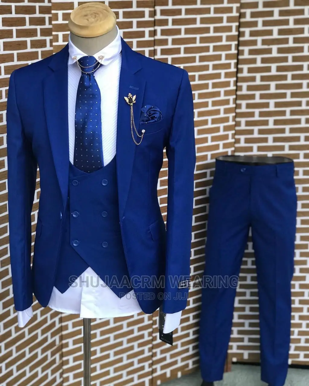 Male's Suits