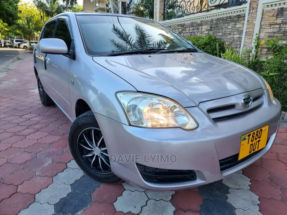 Toyota Corolla RunX 2006
