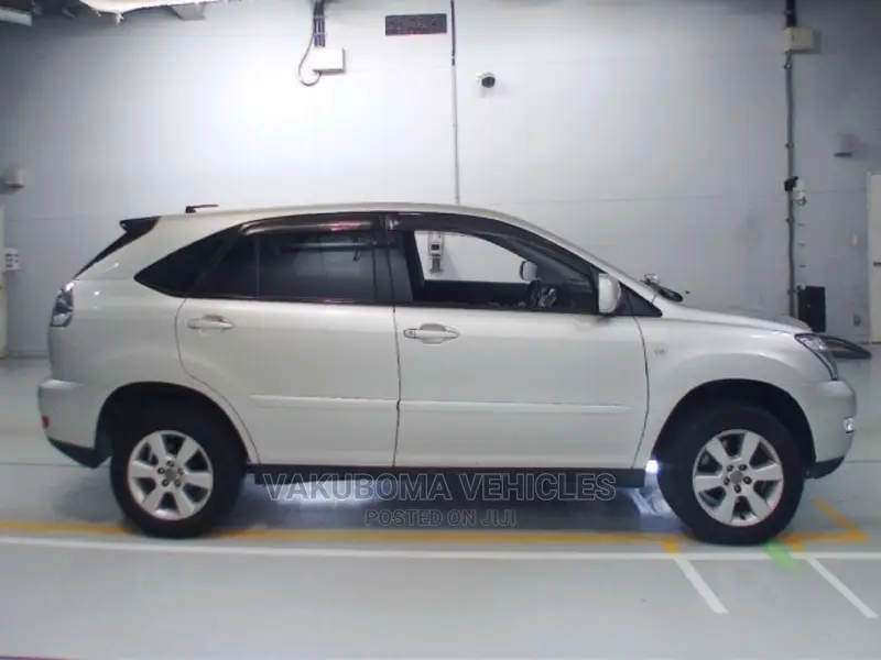 Toyota Harrier 2006 Silver