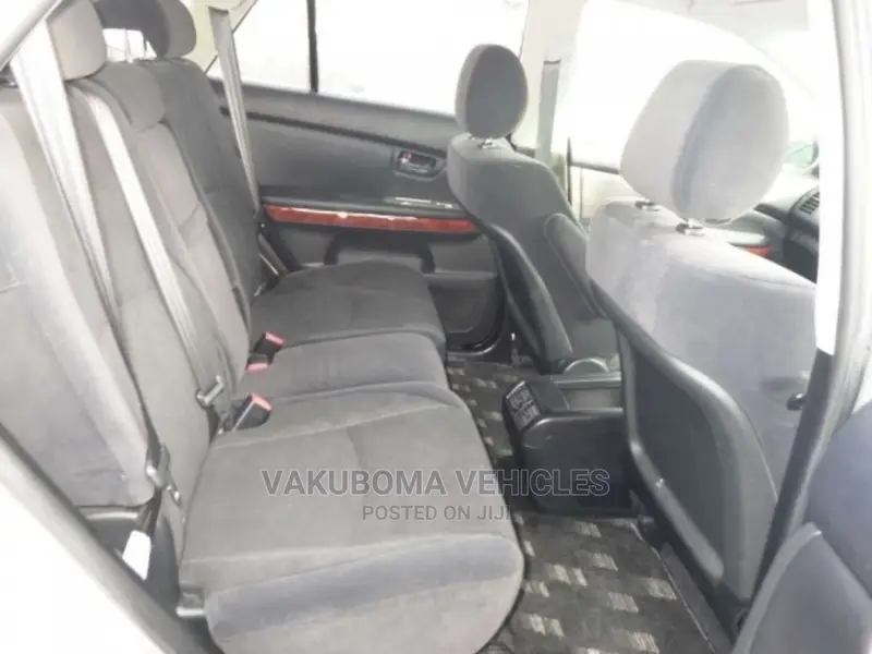 Toyota Harrier 2006 Silver