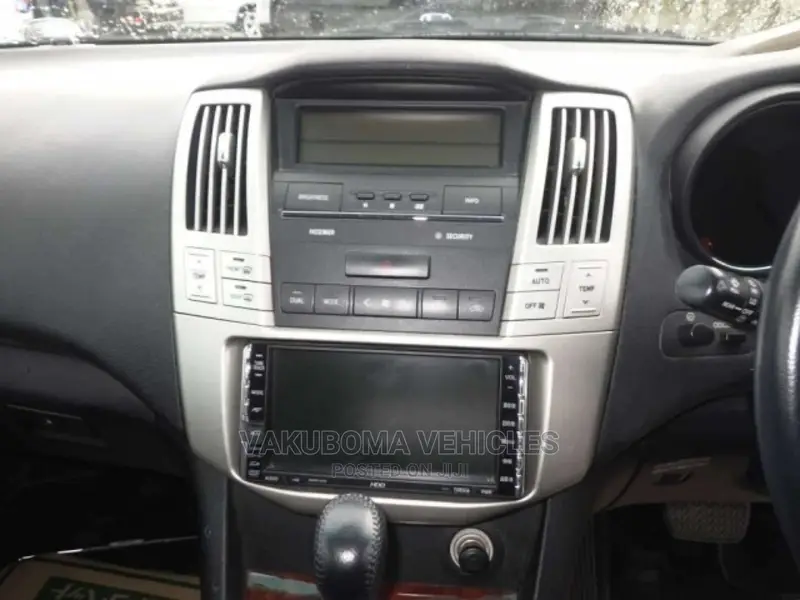 Toyota Harrier 2006 Silver