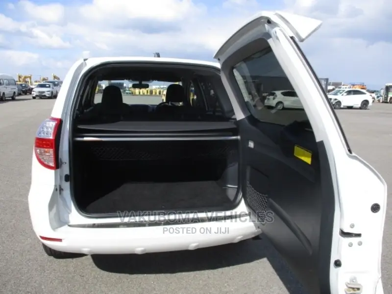 Toyota Vanguard 2008 Pearl