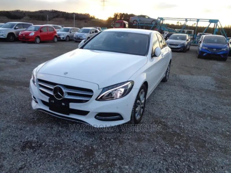 Mercedes-Benz C-Class 2015 Pearl