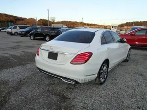 Mercedes-Benz C-Class 2015 Pearl