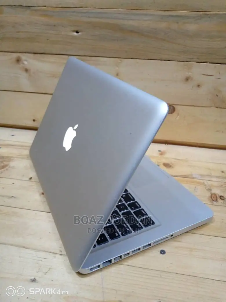 Laptop Apple MacBook 2011 4GB Intel Core I5 HDD 500GB