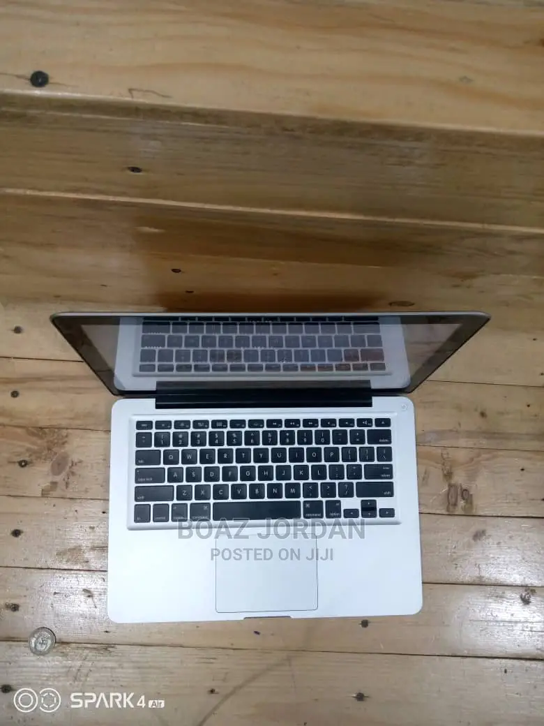 Laptop Apple MacBook 2011 4GB Intel Core I5 HDD 500GB