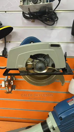 Wood Cutting Machine