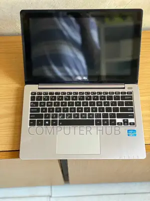 Laptop Asus Q502 4GB Intel Core I3 HDD 500GB