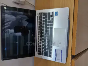 Laptop Asus Q502 4GB Intel Core I3 HDD 500GB