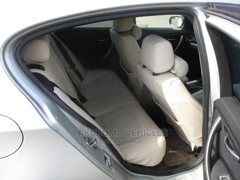 BMW F-Series 2011 Silver
