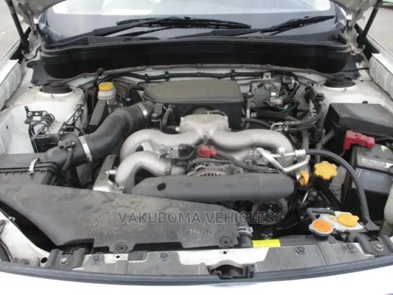 Subaru Forester 2011 Pearl
