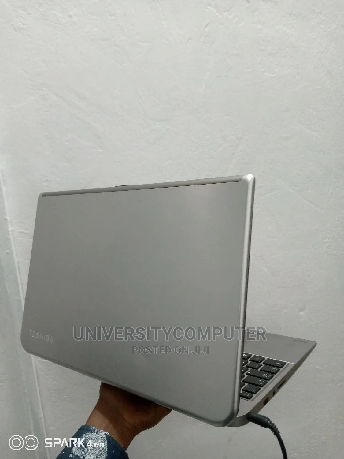 Laptop Toshiba Satellite U840 4GB Intel Core I5 HDD 1T