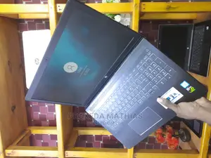 Laptop HP Pavilion 15 8GB Intel Core i5 HDD 1T