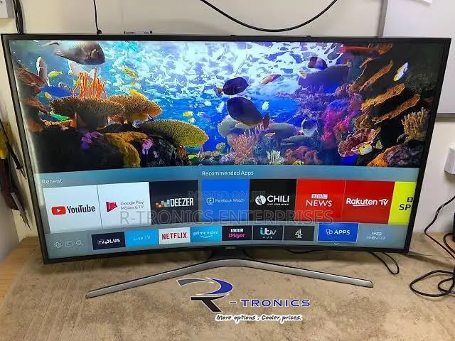 Samsung 49′′ Curved 4K Ultra HD Certified HDR Smart TV