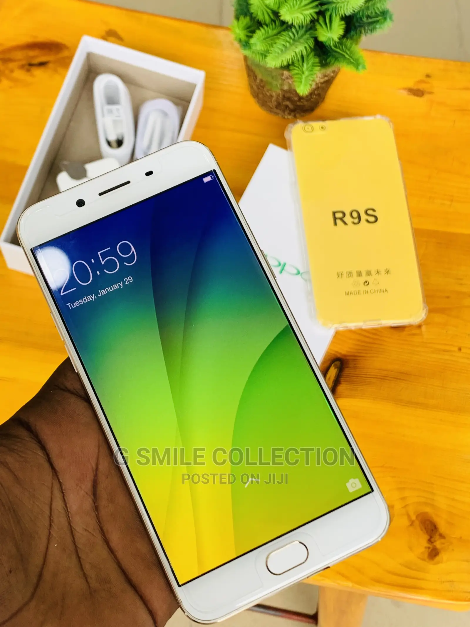 New Oppo R9s 64 GB Gold