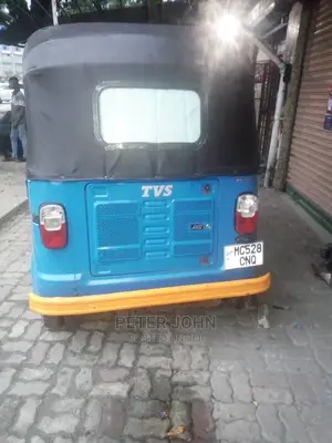 TVS Apache 180 RTR 2021 Blue