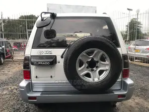 Toyota Land Cruiser 2020 4.0 V6 EXR White