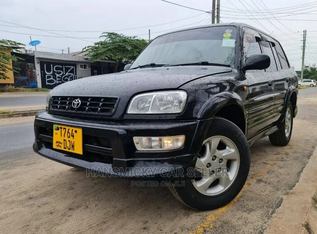 Toyota RAV4 1999 Black