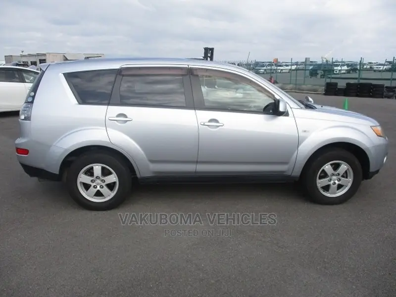 Mitsubishi Outlander 2007 Silver