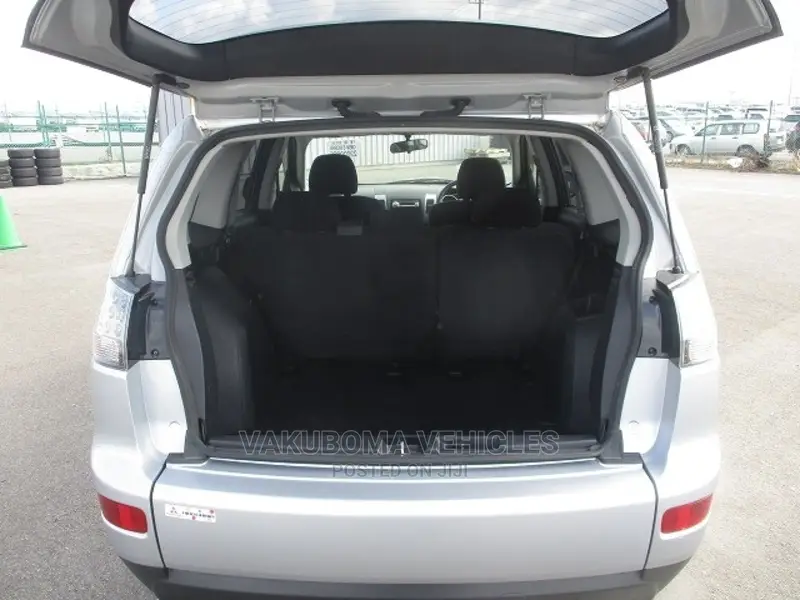 Mitsubishi Outlander 2007 Silver