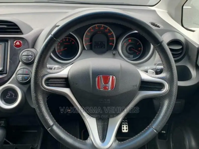 Honda Fit 2010 Orange
