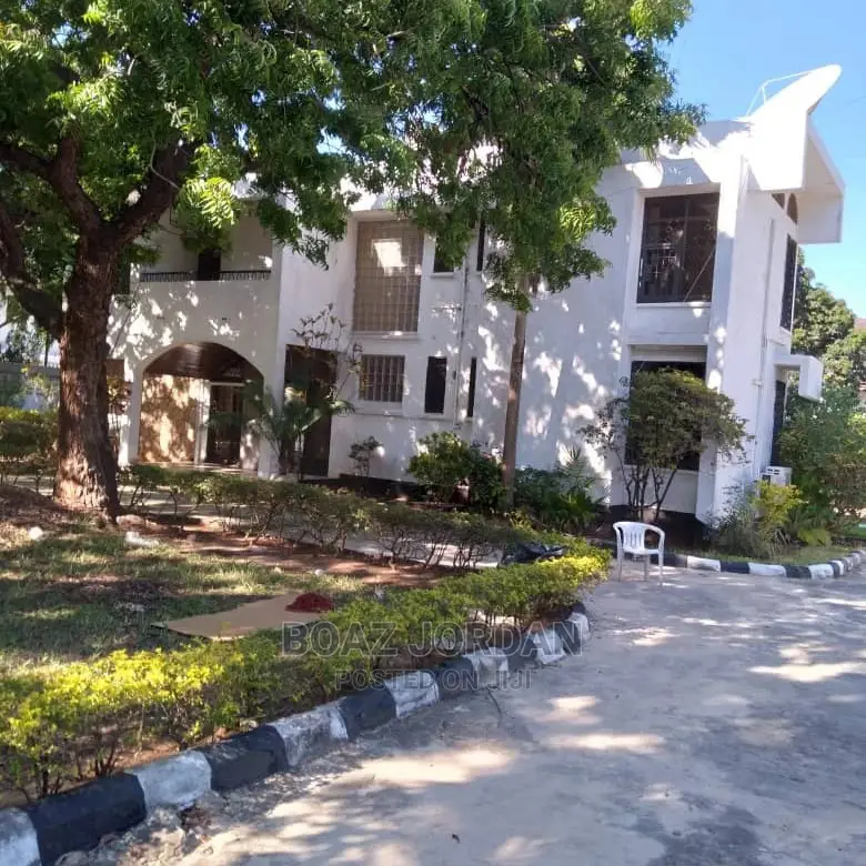 Furnished 4bdrm Bungalow in Graphite 227, Kinondoni for Sale
