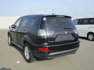Mitsubishi Outlander 2011 Black