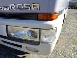 Mitsubishi Fuso Rosa 1996
