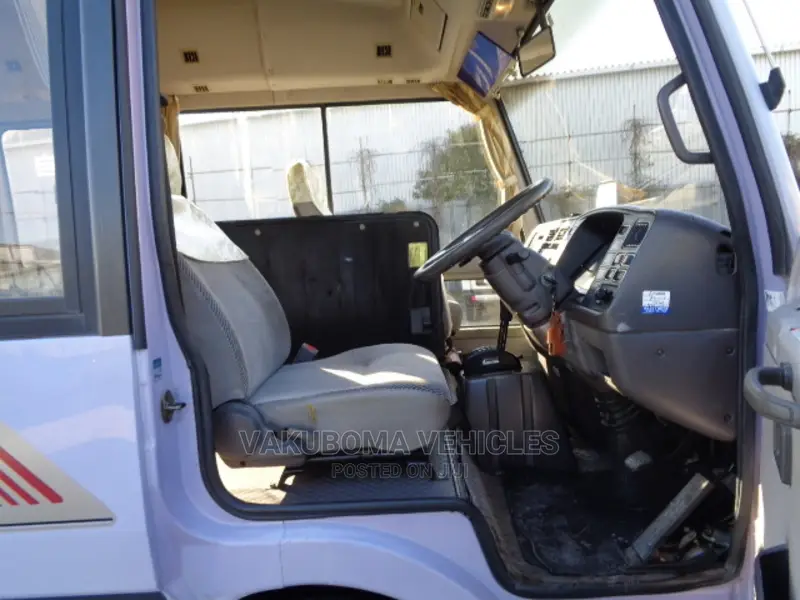 Mitsubishi Fuso Rosa 1996
