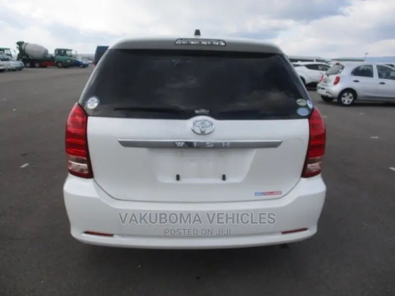 Toyota Wish 2007 Pearl