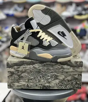 Jirdan 5 Colors