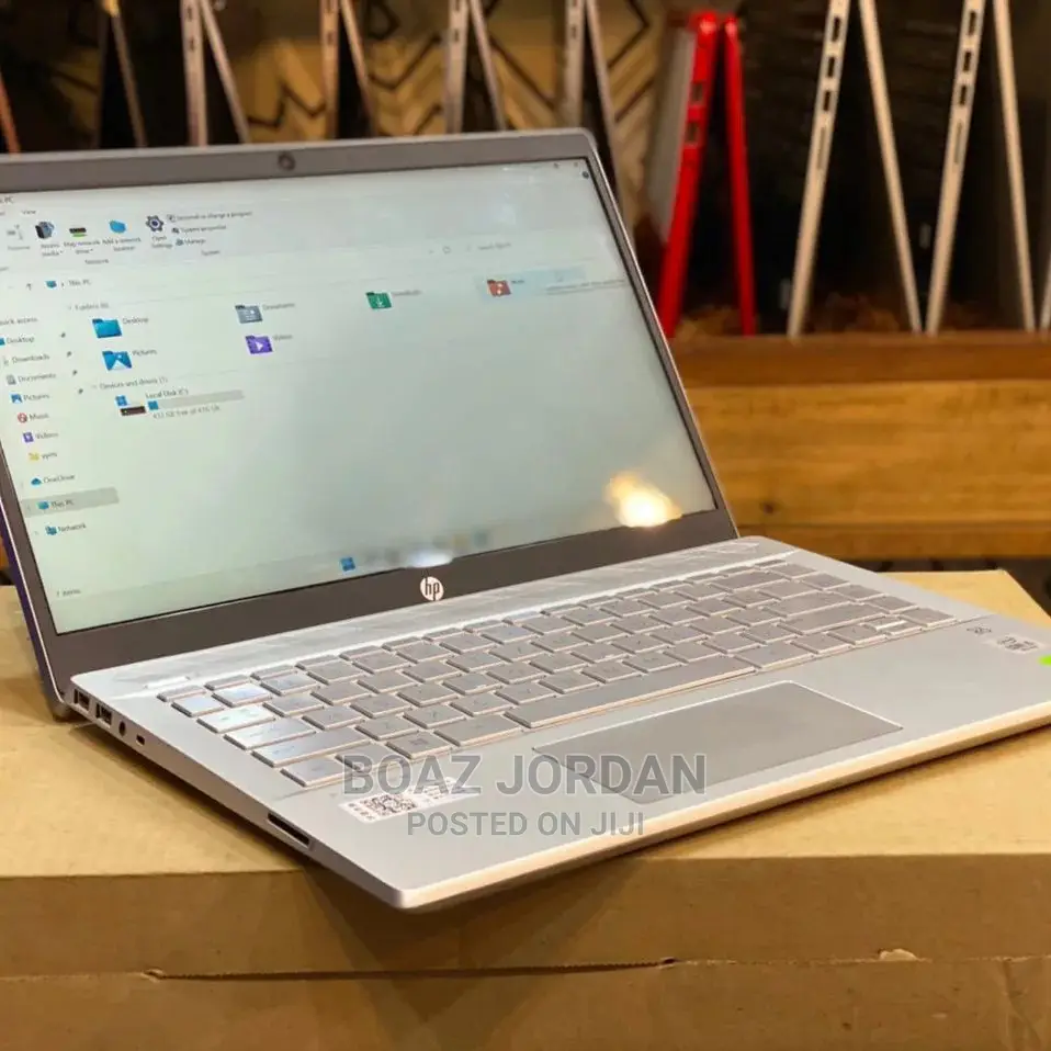 New Laptop HP Pavilion 15 16GB Intel Core I5 SSHD (Hybrid) 1T