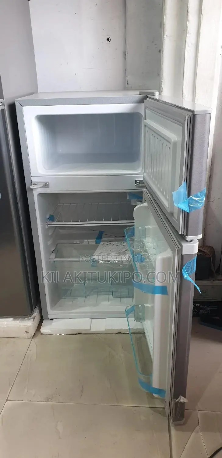 Mr.Uk Refrigerator 115L