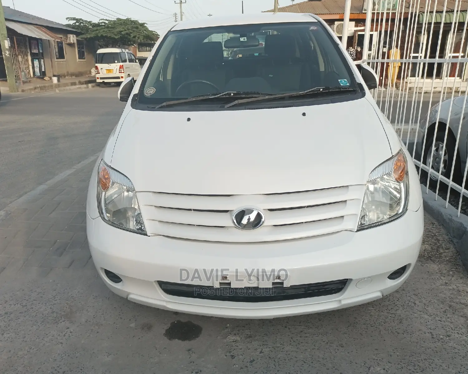 Toyota IST 2006 Pearl