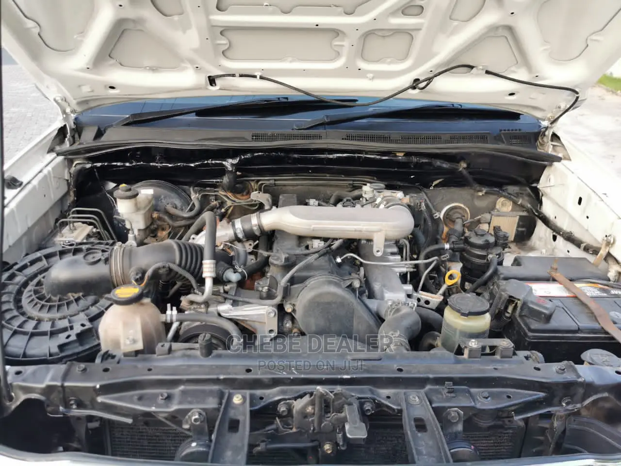 Toyota Hilux 2013 White