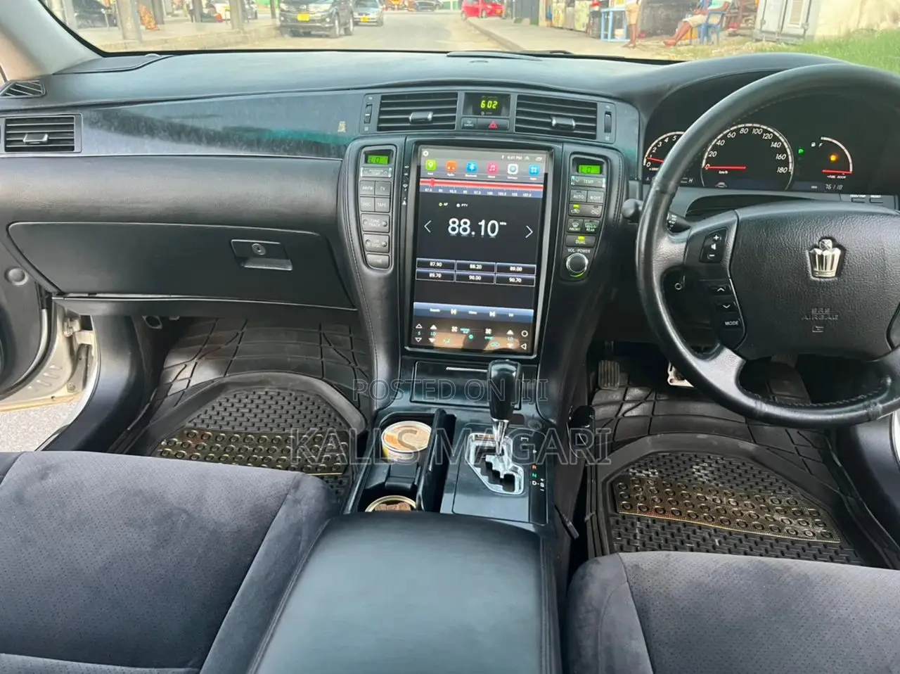 Toyota Crown 2007 Silver
