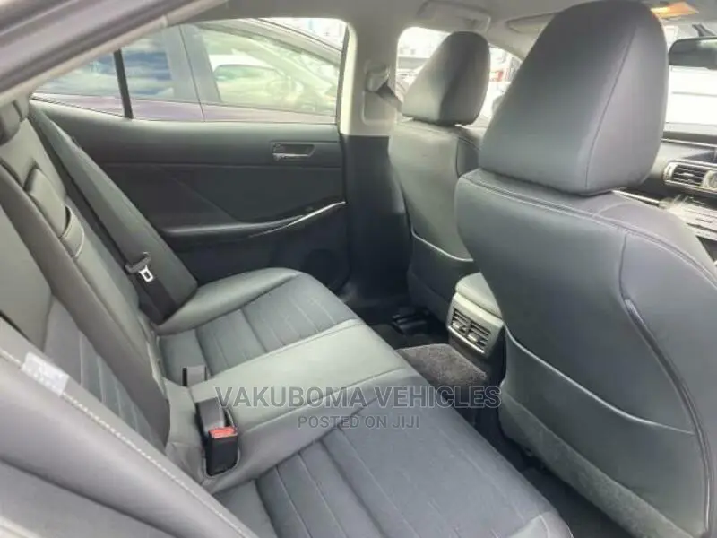 Lexus IS 2015 Gray