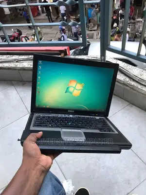 Laptop Dell Latitude D620 2GB Intel Core 2 Duo HDD 250GB