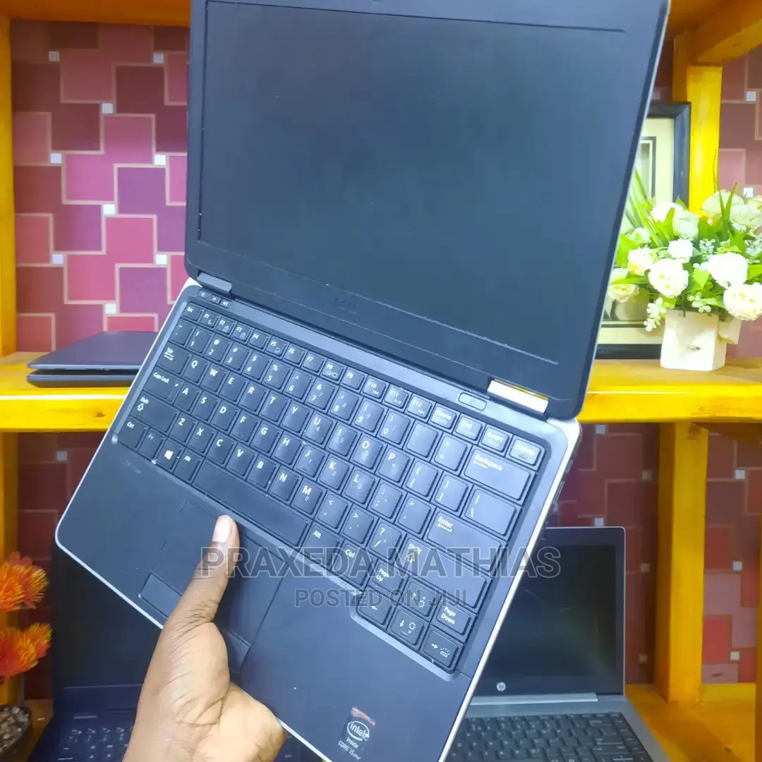 Laptop Dell Latitude E7240 8GB Intel Core I5 SSD 256GB
