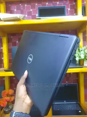 Laptop Dell Latitude 15 5580 8GB Intel Core I7 HDD 500GB