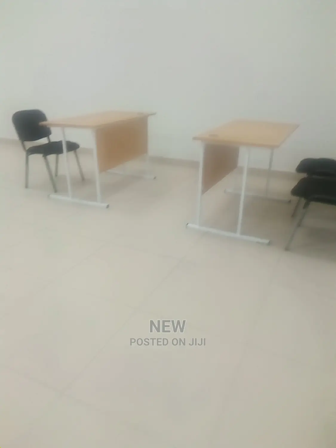 Office Table With 2 Chair