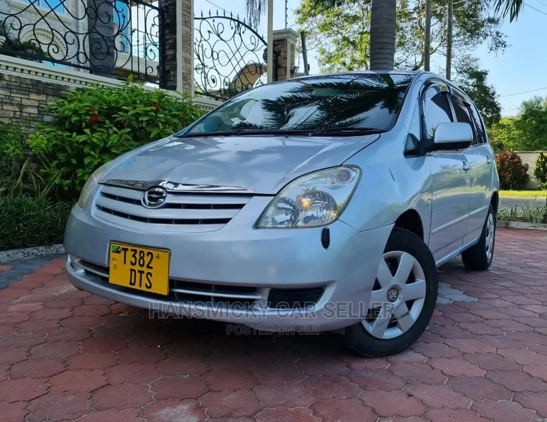 Toyota Corolla Spacio 2007 Silver