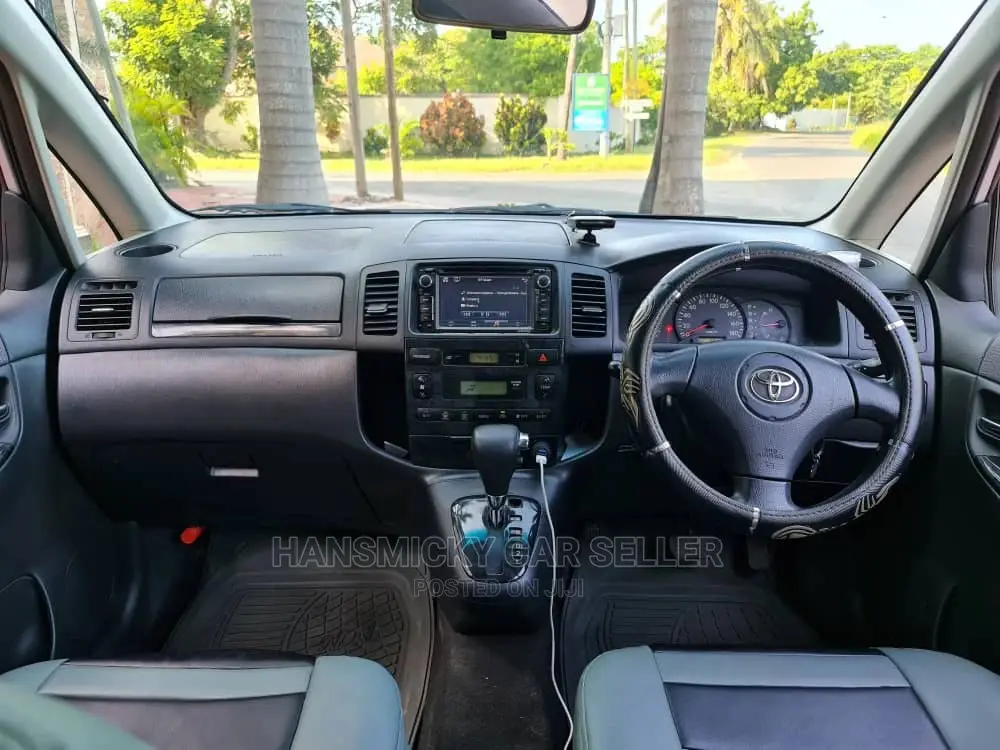 Toyota Corolla Spacio 2007 Silver