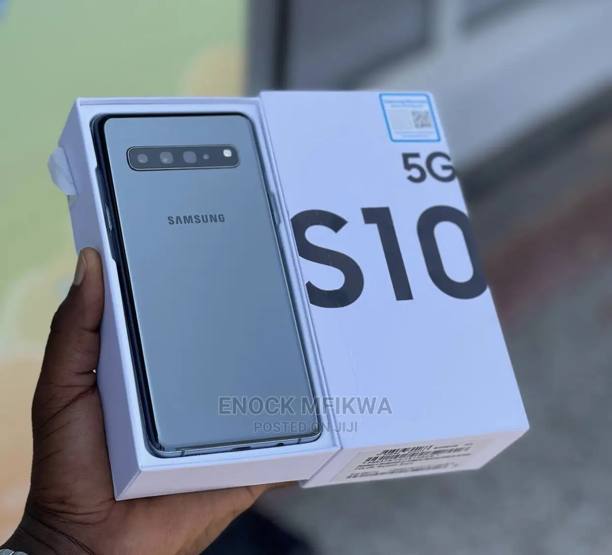 New Samsung Galaxy S10 5G 256 GB Blue