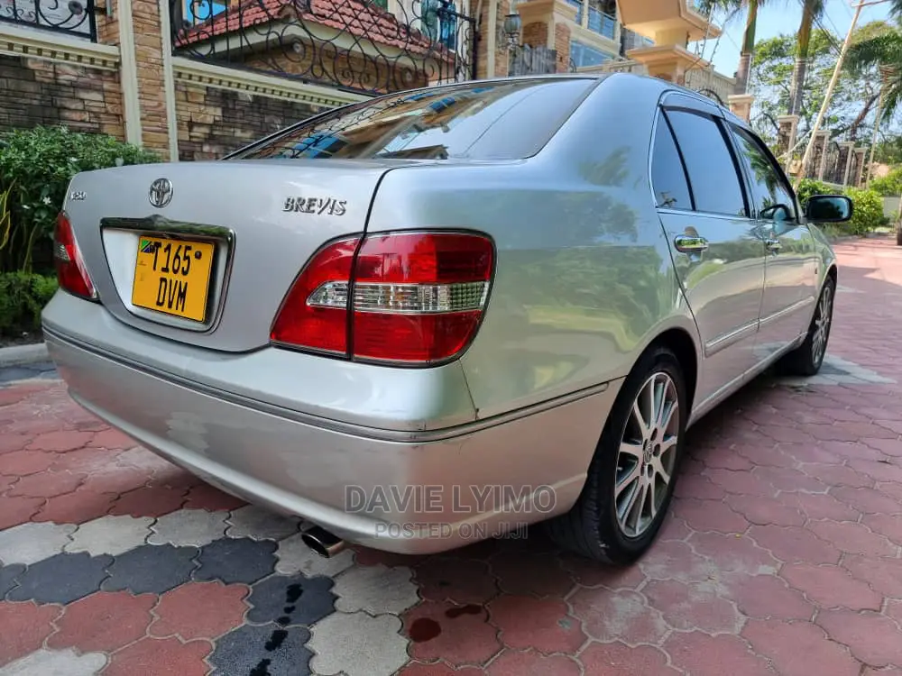 Toyota Brevis 2005 Silver