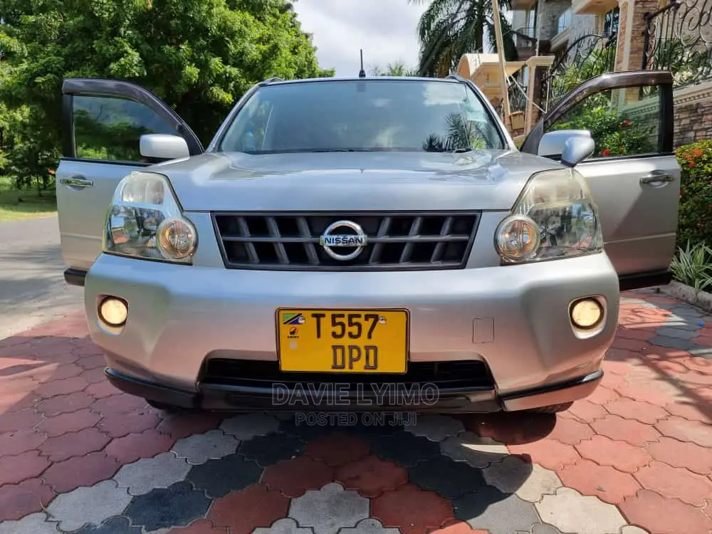 Nissan X-Trail 2009 Silver