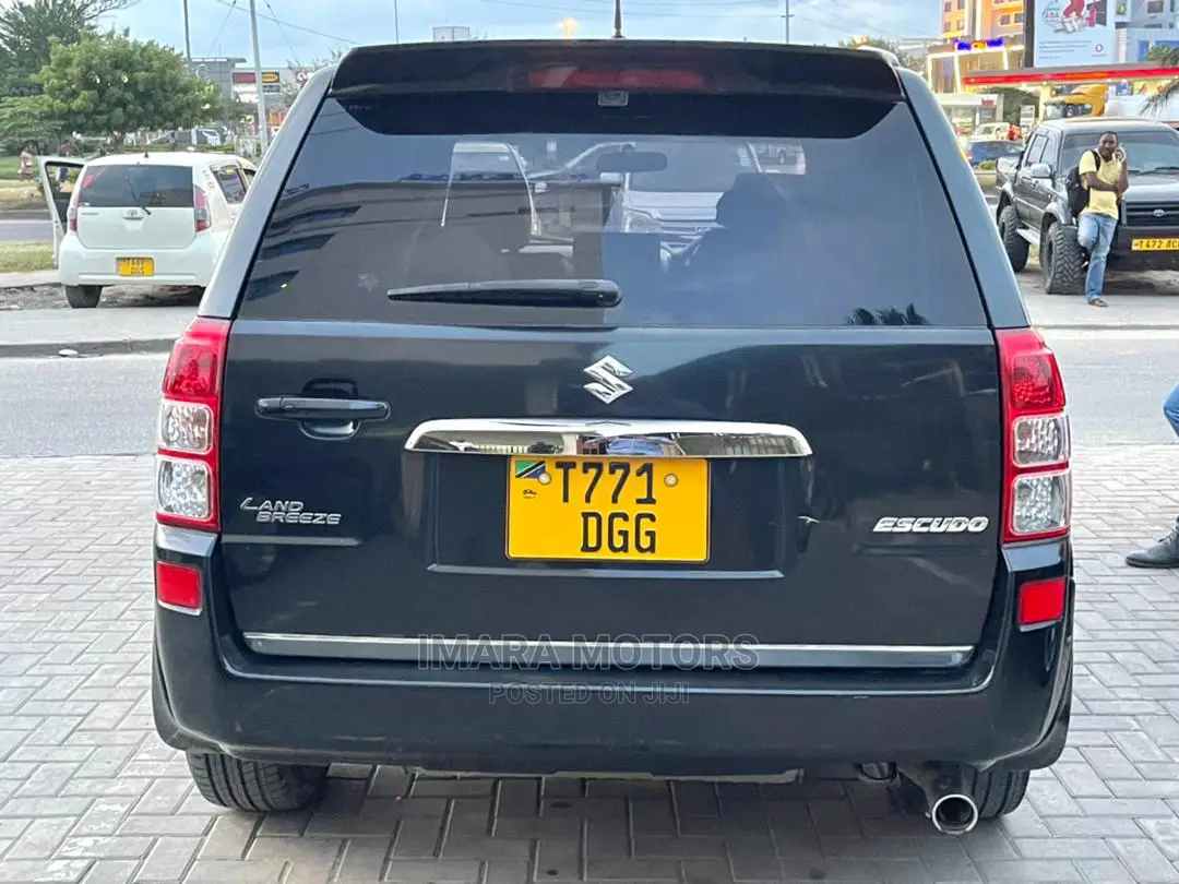 Suzuki Escudo 2014 SV Premium Black